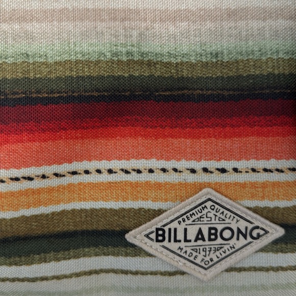 NWOT Billabong Good Vibes Serape Crossbody Bag - Picture 3 of 14